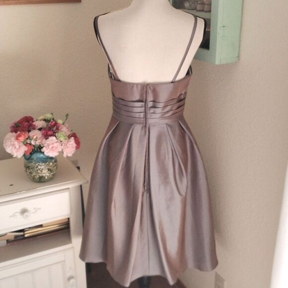 NWT Da Vinci Short Formal - Picture 5 of 14